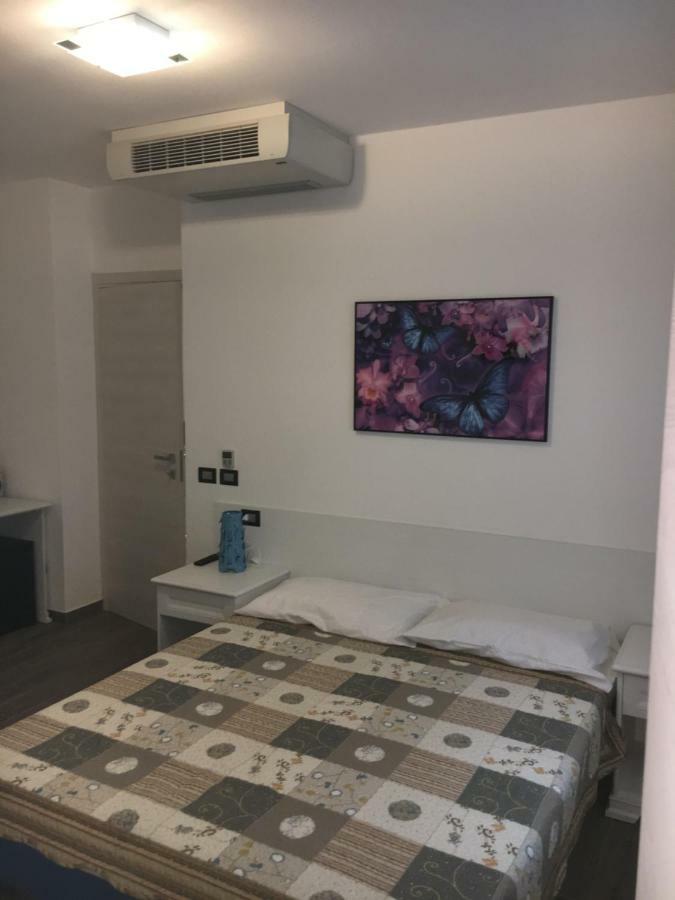 B&B Le Farfalle Onno Экстерьер фото